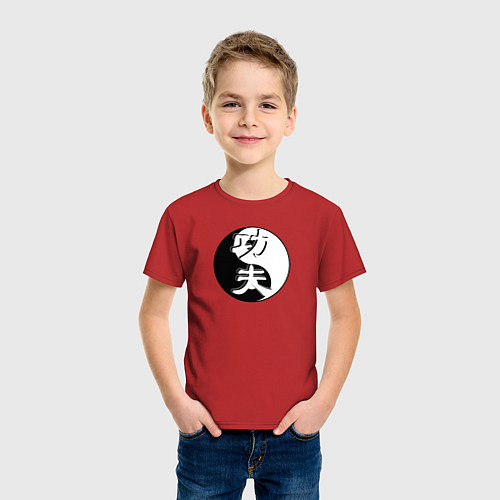 Детская футболка Кунг-фу логотип на фоне знака ИНЬ-ЯНЬ / Красный – фото 3