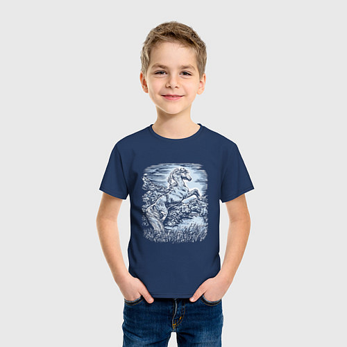 Детская футболка Серебряный конь / Тёмно-синий – фото 3