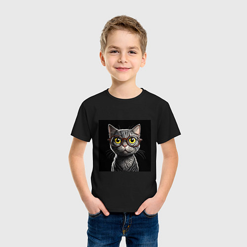 Детская футболка Желтоглазый котик в очках / Черный – фото 3