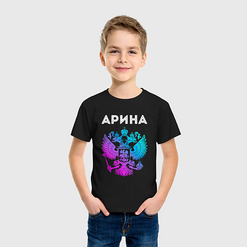 Детская футболка Арина и неоновый герб России: символ и надпись / Черный – фото 3