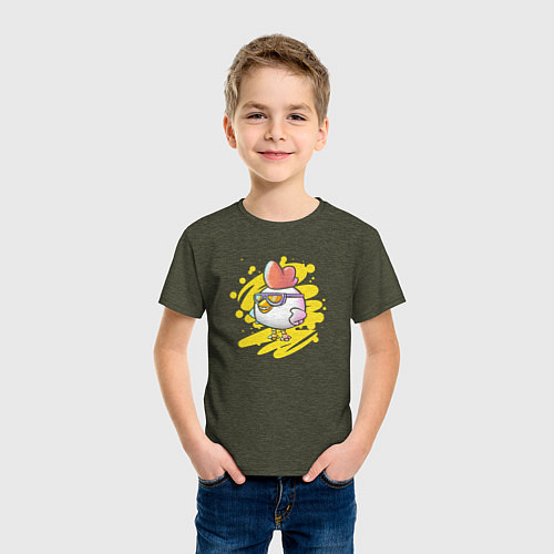 Детская футболка Chicken with glasses - Chicken Gun / Меланж-хаки – фото 3