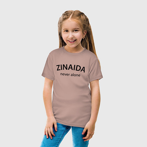Детская футболка Zinaida never alone - motto / Пыльно-розовый – фото 4