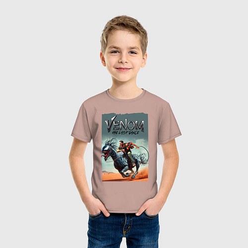 Детская футболка Venom the last dance - Eddie rides on a symbiote h / Пыльно-розовый – фото 3