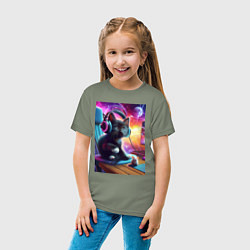 Футболка хлопковая детская Котёнок в наушниках и мышка, цвет: авокадо — фото 2