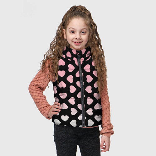 Детский жилет Розовые сердечки на чёрном / 3D-Черный – фото 3