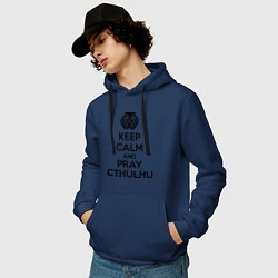 Толстовка-худи хлопковая мужская Keep Calm & Pray Cthulhu, цвет: тёмно-синий — фото 2