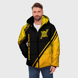 Куртка зимняя мужская Darling in the FranXX - gold gradient: надпись, си, цвет: 3D-черный — фото 2