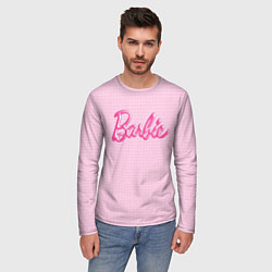Лонгслив мужской Барби - логотип на клетчатом фоне, цвет: 3D-принт — фото 2