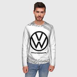 Лонгслив мужской Volkswagen speed на светлом фоне со следами шин, цвет: 3D-принт — фото 2