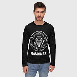 Лонгслив мужской Ramones glitch на темном фоне, цвет: 3D-принт — фото 2