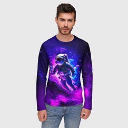 Лонгслив мужской Космонавт в неоновых облаках, цвет: 3D-принт — фото 2