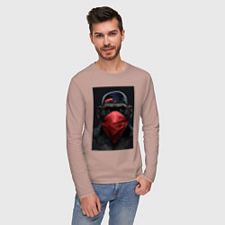Лонгслив хлопковый мужской Брутальная обезьяна в повязке, цвет: пыльно-розовый — фото 2
