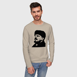 Лонгслив хлопковый мужской Ленин в шапке, цвет: миндальный — фото 2