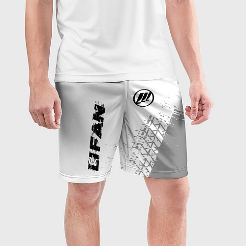 Мужские спортивные шорты Lifan speed на светлом фоне со следами шин: надпис / 3D-принт – фото 3