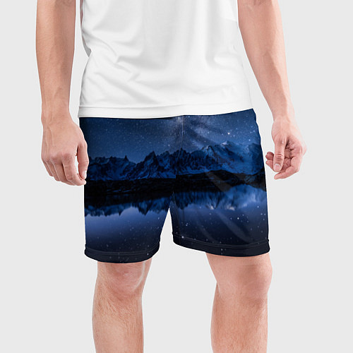 Мужские спортивные шорты Галактическая зимняя ночь в горах / 3D-принт – фото 3