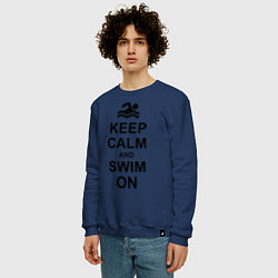 Свитшот хлопковый мужской Keep Calm & Swim On, цвет: тёмно-синий — фото 2