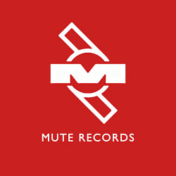 Свитшот хлопковый мужской Depeche Mode Mute Records Logo, цвет: красный — фото 2