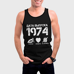 Майка-безрукавка мужская Дата выпуска 1974, цвет: 3D-черный — фото 2