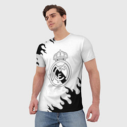 Футболка мужская Реал Мадрид черный огонь, цвет: 3D-принт — фото 2