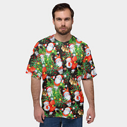 Футболка оверсайз мужская Деды Морозы с подарками, цвет: 3D-принт — фото 2