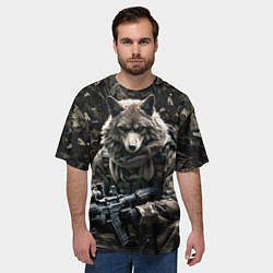 Футболка оверсайз мужская Волк солдат в камуфляже, цвет: 3D-принт — фото 2