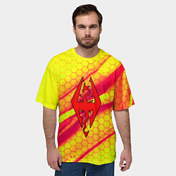 Футболка оверсайз мужская The Elder Scrolls соты текстура, цвет: 3D-принт — фото 2