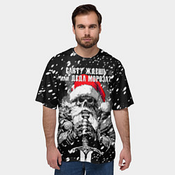 Футболка оверсайз мужская Средневековый воин скелет в шапке Санты, цвет: 3D-принт — фото 2