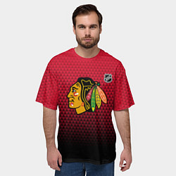 Футболка оверсайз мужская Чикаго Блэкхокс - геометрический градиент, цвет: 3D-принт — фото 2