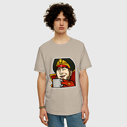 Футболка оверсайз мужская Ciaphas Cain Mug mug, цвет: миндальный — фото 2