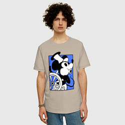 Футболка оверсайз мужская Микки за штурвалом, цвет: миндальный — фото 2