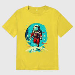Футболка оверсайз мужская Космонавт на фоне луны, цвет: желтый