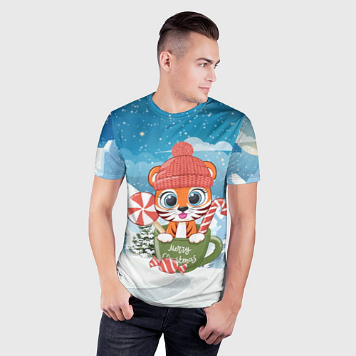 Мужская спорт-футболка Тигренок в кружке Новогодний / 3D-принт – фото 3