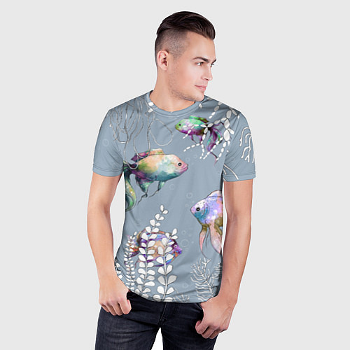 Мужская спорт-футболка Разноцветные акварельные рыбки и белые водоросли / 3D-принт – фото 3