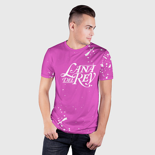 Мужская спорт-футболка Lana Del Rey - на розовом фоне брызги / 3D-принт – фото 3
