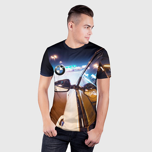 Мужская спорт-футболка Бэха мчится по ночному городу / 3D-принт – фото 3