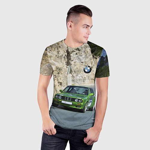 Мужская спорт-футболка Зелёная бэха на горной дороге / 3D-принт – фото 3