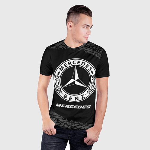 Мужская спорт-футболка Mercedes speed на темном фоне со следами шин / 3D-принт – фото 3