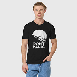 Футболка хлопковая мужская Elon: Don't Panic, цвет: черный — фото 2