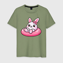 Футболка хлопковая мужская Смешной розовый кролик в надувном круге, цвет: авокадо