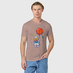 Футболка хлопковая мужская Котик с космическим шариком, цвет: пыльно-розовый — фото 2