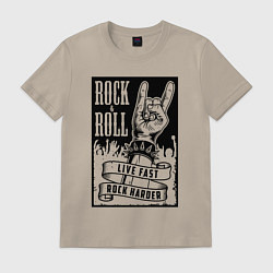 Футболка хлопковая мужская Rock and roll hands, цвет: миндальный