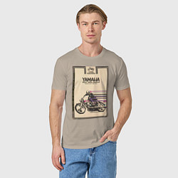 Футболка хлопковая мужская Мотоцикл Yamaha, цвет: миндальный — фото 2