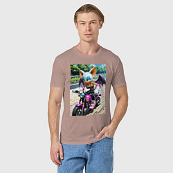 Футболка хлопковая мужская Руж из Somic едет на мотоцикле, цвет: пыльно-розовый — фото 2
