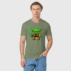 Футболка хлопковая мужская Маленький зеленый Йода с мечем, цвет: авокадо — фото 2