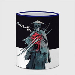 Кружка 3D Скелет Самурай с трубкой на черно белом фоне, цвет: 3D-синий кант — фото 2