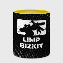 Кружка 3D Limp Bizkit с потертостями на темном фоне, цвет: 3D-белый + желтый — фото 2