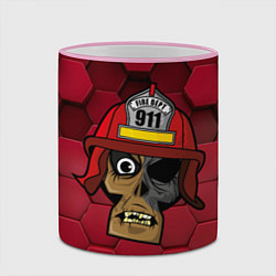 Кружка 3D Череп пожарного, цвет: 3D-розовый кант — фото 2