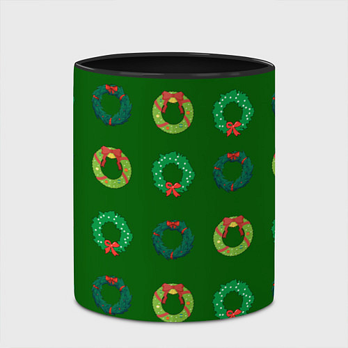Кружка цветная Зеленые рождественские венки омелы / 3D-Белый + черный – фото 2