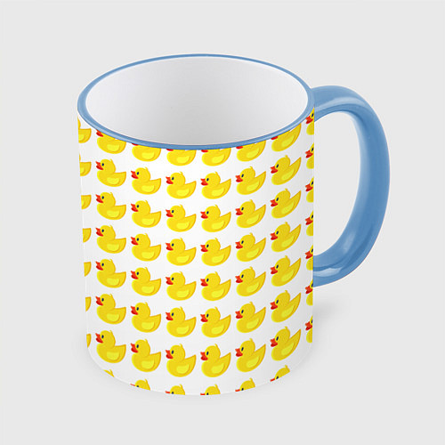 Кружка цветная Семейка желтых резиновых уточек / 3D-Небесно-голубой кант – фото 1