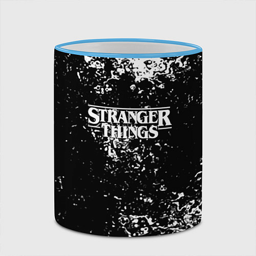 Кружка цветная Stranger things брызги красок / 3D-Небесно-голубой кант – фото 2
